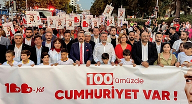 Atatürk Anıtı’na muhteşem açılış