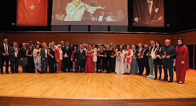 İZİD’e 100.’ncü Yıl Onur Ödülü