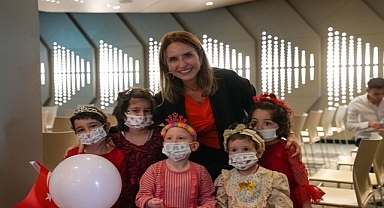 Lösemiyi Yenen Minik Kahramanlar Bir Aradaydı