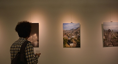 Savaşın acı yüzü fotoğraflarla anlatıldı