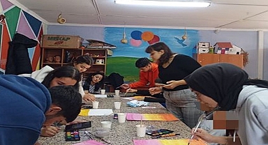 EÜ SBF Odyoloji Bölümünden “Sulu Boya Atölyesi Projesi”