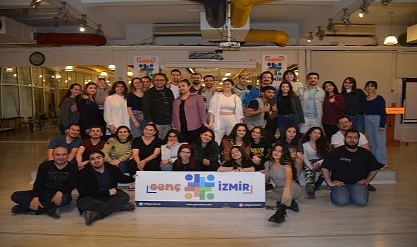 Genç İzmir'in yeni sezon kursları başlıyor