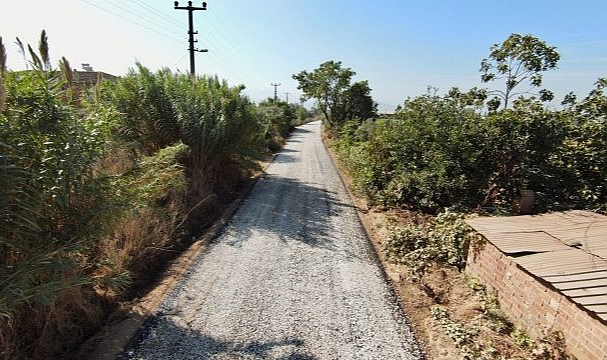Kilometrelik Ova Yolu Düzenlendi