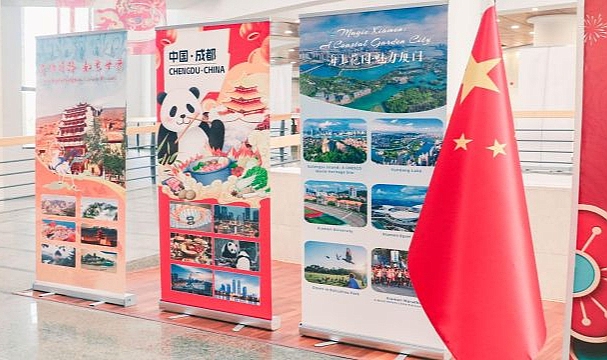 Çin Yeni Yılı İzmir’de kültürel şölenle kutlandı