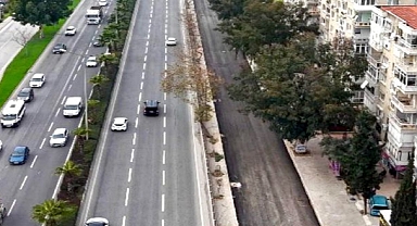 Yol Yenileme Ve Üst Geçit Çalışmaları Sürüyor