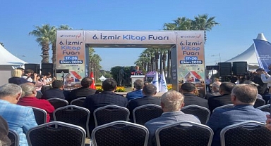 9. İzmir Edebiyat Festivali Açılışı Gerçekleşti