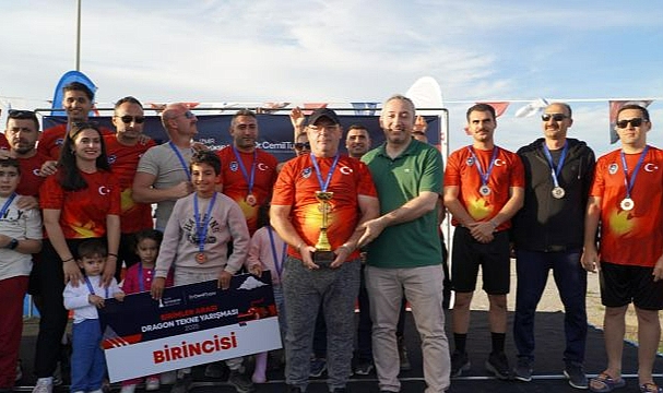 Dragon Tekne Yarışları nefes kesti
