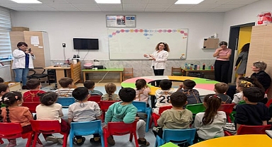 Bayraklı Belediyesinden anaokulu öğrencilerine ağız ve diş sağlığı eğitimi