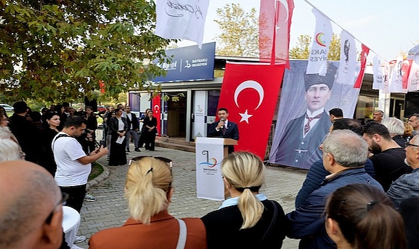 Bayraklı Belediyesinden eğitimde fırsat eşitliğine dijital destek