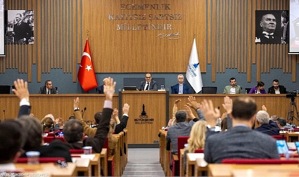 İZSU’nun 45 milyar liralık 2026 bütçesi kabul edildi