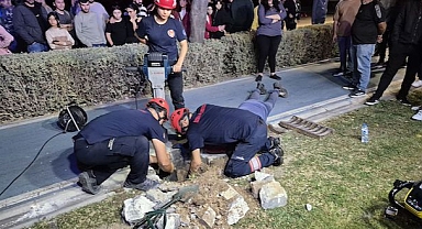 Mazgala düşen kayıp köpek ve yangında mahsur kalan kediler itfaiyenin çabasıyla kurtarıldı