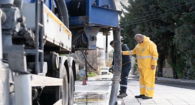 İzmir’de yağış alarmı sürüyor