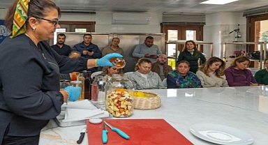 Meslek Fabrikası’nda sirke yapımının inceliklerini öğrendiler