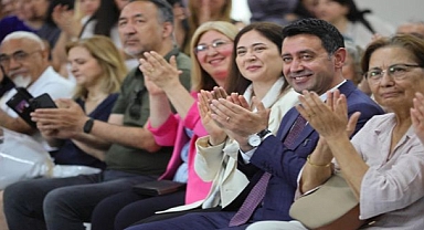 Bayraklı’nın üreten kadınları eserlerini sergiledi