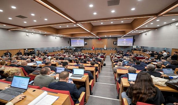 İZBAN’da 90 dakika uygulaması yeniden başladı